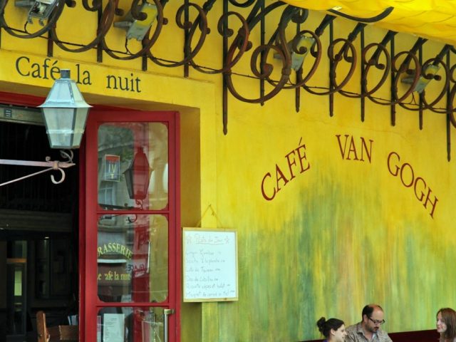 Art value : que vaut le tableau accroché dans votre commerce ?