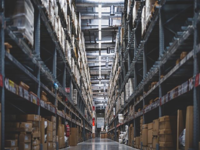Optimiser la réserve d'un petit commerce sans agrandir le magasin